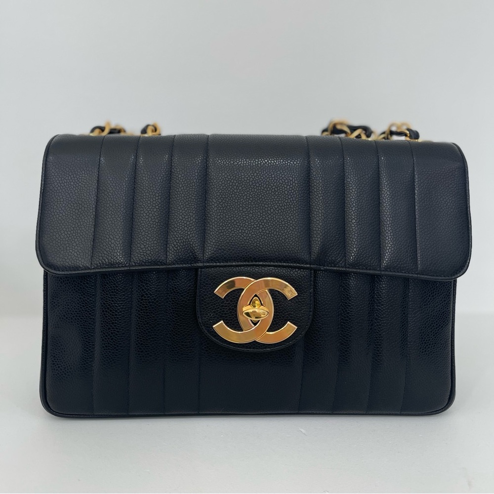 Chanel Jumbo Caviar Vintage big Logo 24k Ghw